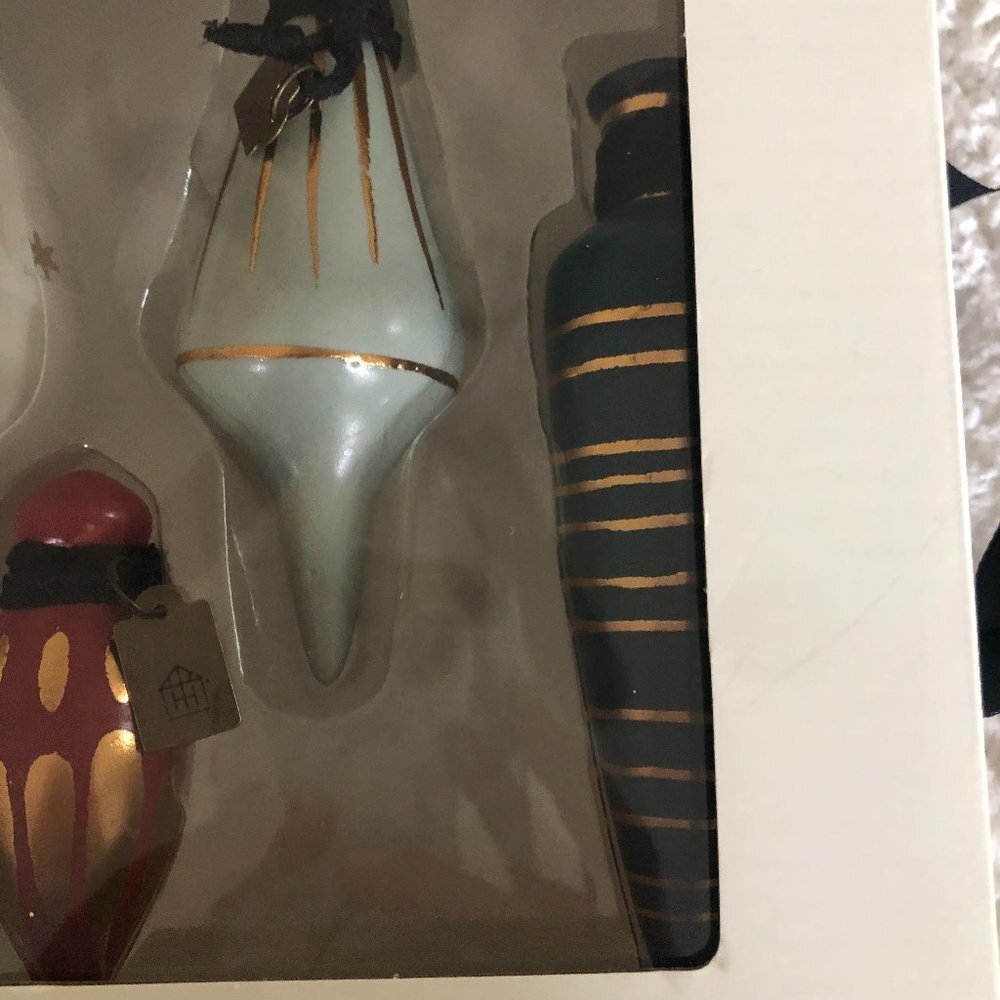 HEARTH & HAND WITH MAGNOLIA STONEWARE SET OF 4 ORNAMENTS NEW IN BOX - Picture 6 of 9
